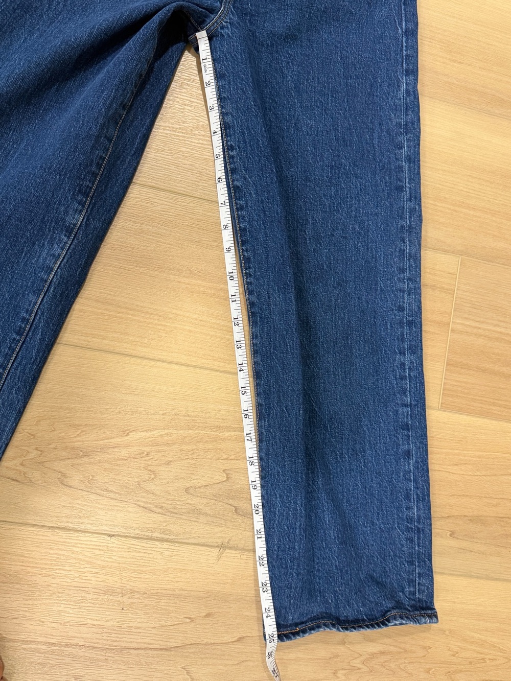 Levi’s Ribcage Straight Jean - Picture 6 of 7